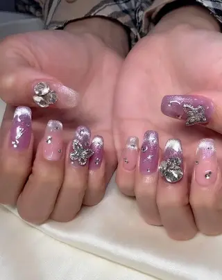 ネイル マツエク・マツパ アイブロウ Nail&eye Belire 新宿のネイルデザイン