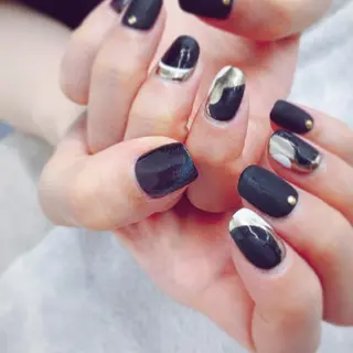 ネイル Nail Salon L'arc所属・💊大阪/心斎橋 moni🧠のネイルデザイン