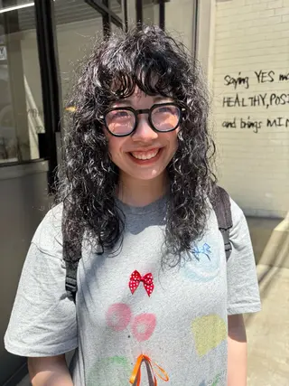 セミロング ✴︎UNU ✴︎モエカのヘアスタイル