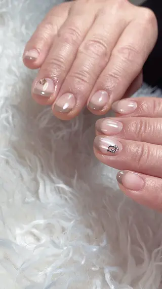 ネイル n o q r m. n a c h iのネイルデザイン