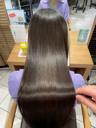 ロング パーマ 縮毛矯正リピート90 %超/髪質改善/井口のヘアスタイル