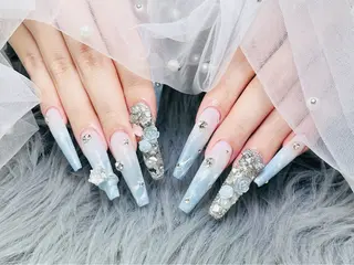 ネイル lucky nail 歌舞伎町のネイルデザイン