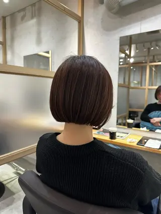 ショート JOS所属・上野/エフェクトブリ ーチ✂︎touiのヘアスタイル