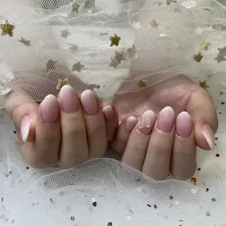 ネイル 🦋ネイルサロン ブラン🌈ゆりのネイルデザイン