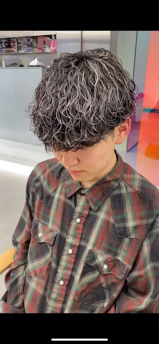 ショート 🌿パーマ職人 ヤマト🌿のヘアスタイル