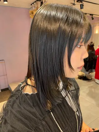 ミディアム 永宮 采佳のヘアスタイル