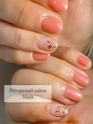 ネイル 大人キレイ 𝑁𝑖𝑥𝑖𝑠のネイルデザイン