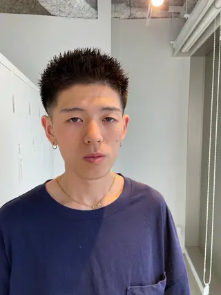ショート メンズ 島本 燎のヘアスタイル
