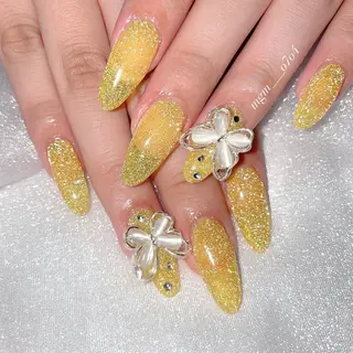 ネイル MoON...❤︎ MeGuのネイルデザイン