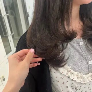 ミディアム 艶カラー🪄🪽 haruka🪽のヘアスタイル