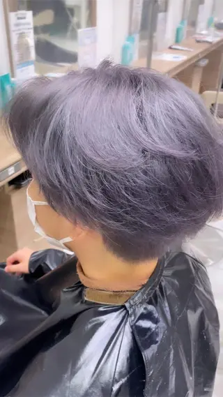 ショート カラー メンズ ハイトーン特化🌟 カワシマシュンスケのヘアスタイル