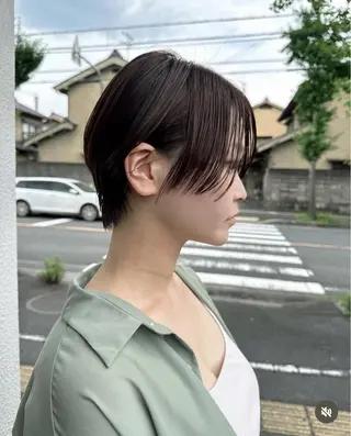 ショート 小島 寧心のヘアスタイル