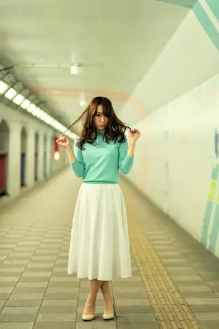 セミロング カラー パーマ 中野 靖志のヘアスタイル