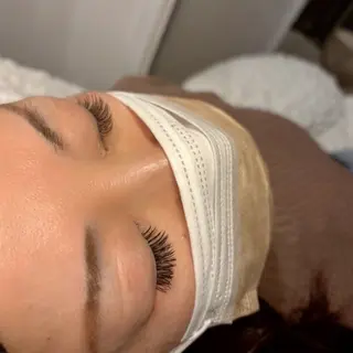 マツエク・マツパ annoii hair eye nail所属・annoii _pomのヘアスタイル