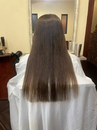 ロング 野地 渚のヘアスタイル