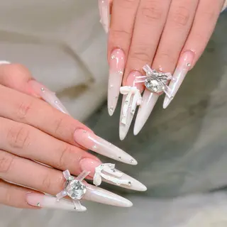 ネイル Maggie Nail🦩のネイルデザイン