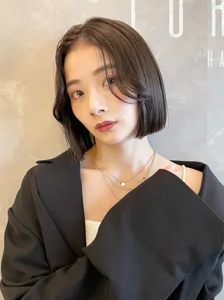 ミディアム ボブ/デザインカラー /表参道/新井美有紀のヘアスタイル