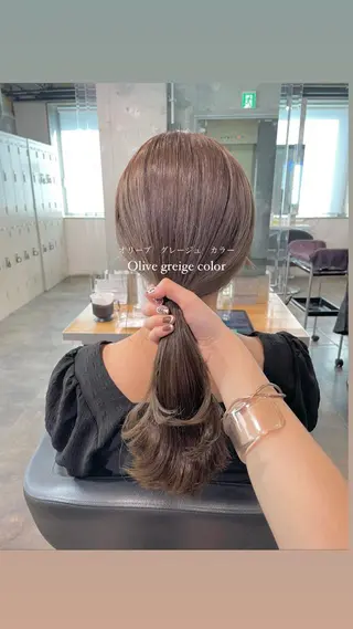 ロング カラー パーマ ヘアアレンジ メンズ キッズ ネイル マツエク・マツパ アイブロウ 透明感カラー・レイヤ ー🎀amika🎀のヘアスタイル