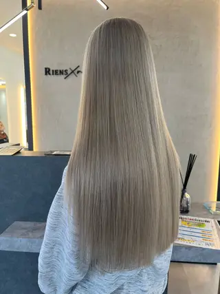 ロング RIENS xrea一樹のヘアスタイル