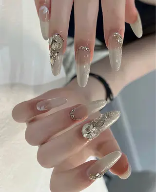 ネイル D-BEAUTY Nailsalonのネイルデザイン