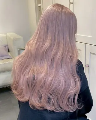 セミロング カラー 🫧ミルクティー ブリーチRIKU🫧のヘアスタイル