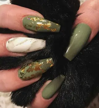 ネイル 「Honey NAIL新宿店」所属・Honey スカルプ専門店のネイルデザイン