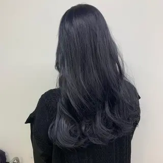 カラー トレンドカラー MAHOのヘアスタイル