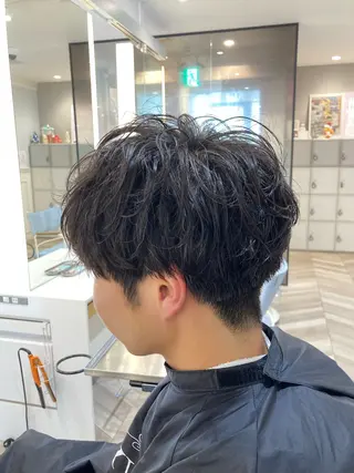 カラー メンズ Ruriブリーチ 酸性ストレートのヘアスタイル