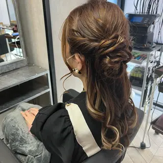 ロング カラー ヘアアレンジ est hair 池袋西口店所属・😈派手髪/ 地雷系 /　KALIN😈のヘアスタイル