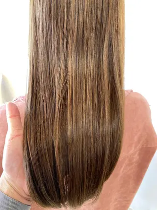 セミロング カラー ハイトーン/ウルフ /レイヤー/坂野幸伸のヘアスタイル