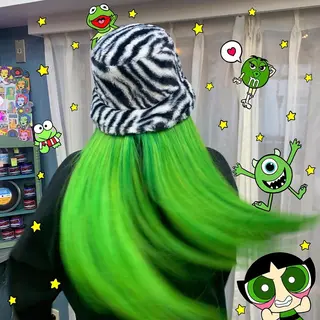 ロング CS made by SHACHU栄店所属・❤️‍🔥シールエク ＋カラー京❤️‍🔥のヘアスタイル