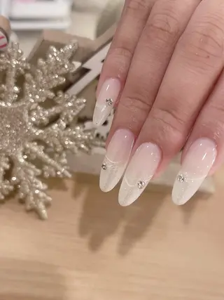 ネイル リ シホウのネイルデザイン