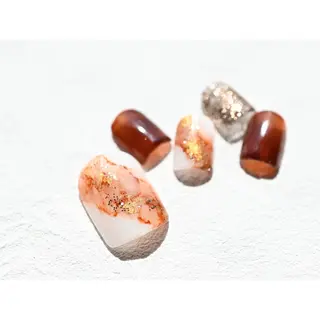 ネイル ネイルサロン　ルシェルアイ所属・嶋田 咲野のネイルデザイン