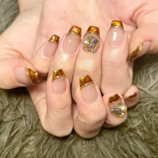 ネイル nail salon Ecrin所属・前島 稀歩のネイルデザイン