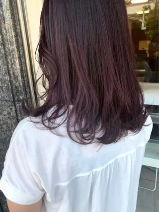 ミディアム カラー インナー×縮毛矯正 ピンクカラー澤井里菜のヘアスタイル