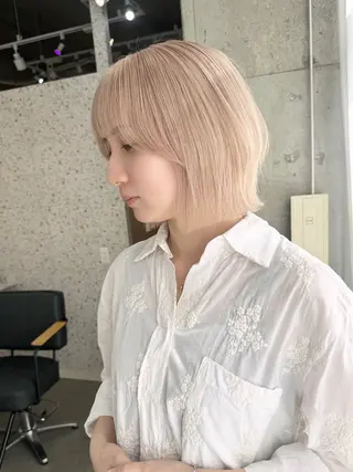 ショート カラー ヘアアレンジ lani ブリーチ /ダブルカラーのヘアスタイル