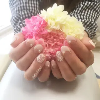 ネイル Petit Fleur所属・青柳 亜梨奈のマツエク・マツパデザイン
