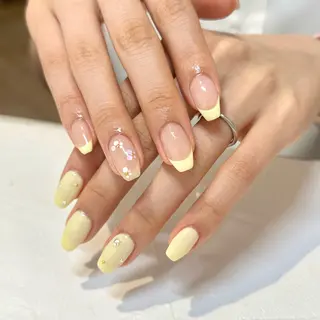 ネイル ひらい さなのネイルデザイン