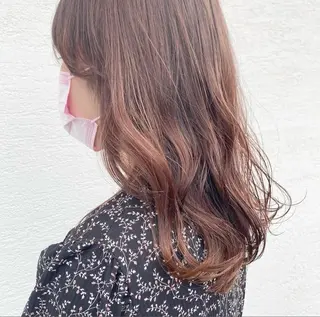 ロング カラー 栞南🌼/艶カラー/ 髪質改善/ナチュラルのヘアスタイル