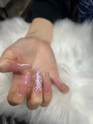 ネイル Queen Nail 柏店　クイーンネイルのネイルデザイン