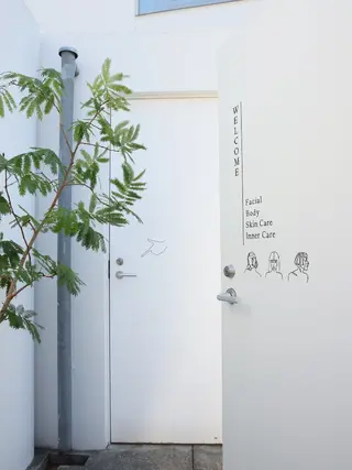 Holistic Beauty CREA所属・肌育+巡るカラダ☾⋆ CREAのエステ・リラクイメージ