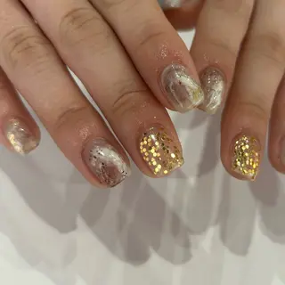 ネイル scré as Ételのネイルデザイン