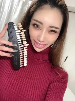 マツエク・マツパ メンズ カラー パーマ キッズ アイブロウ ネイル ヘアアレンジ セミロング ライトビューティー 銀座店のエステ・リラクイメージ