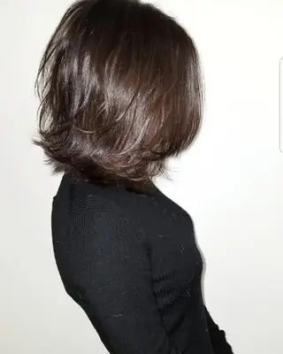 ミディアム カラー sky所属・くわやま まさきのヘアスタイル