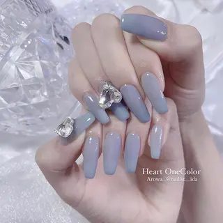 ネイル Arowa 伊田のネイルデザイン