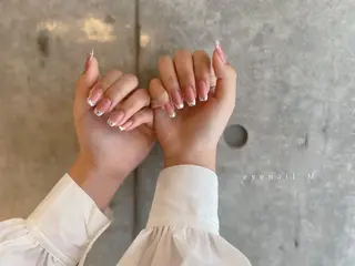 ネイル SHIORI 🤍のネイルデザイン