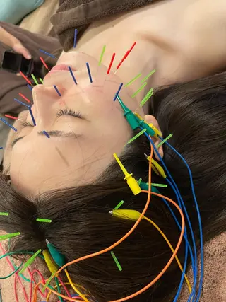 美容鍼灸サロン mahoroba院長のエステ・リラクイメージ