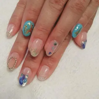 ネイル Fleur 【フルール】のネイルデザイン