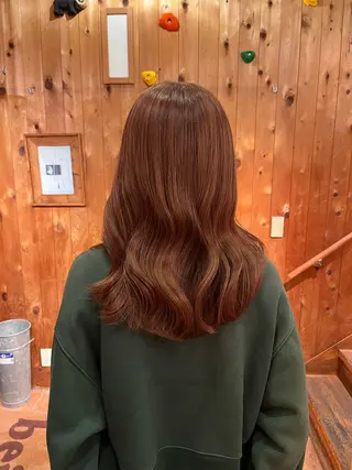 セミロング カラー 藤田 ゆりなのヘアスタイル