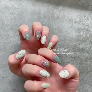 ネイル ネイルPetit Ribbonのネイルデザイン